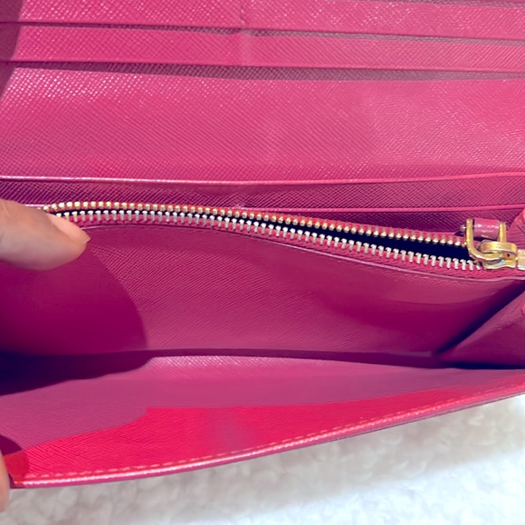 Prada Hot Pink Long Wallet Attached Card/ID Holder with Free Stuff EUC - Picture 11 of 16